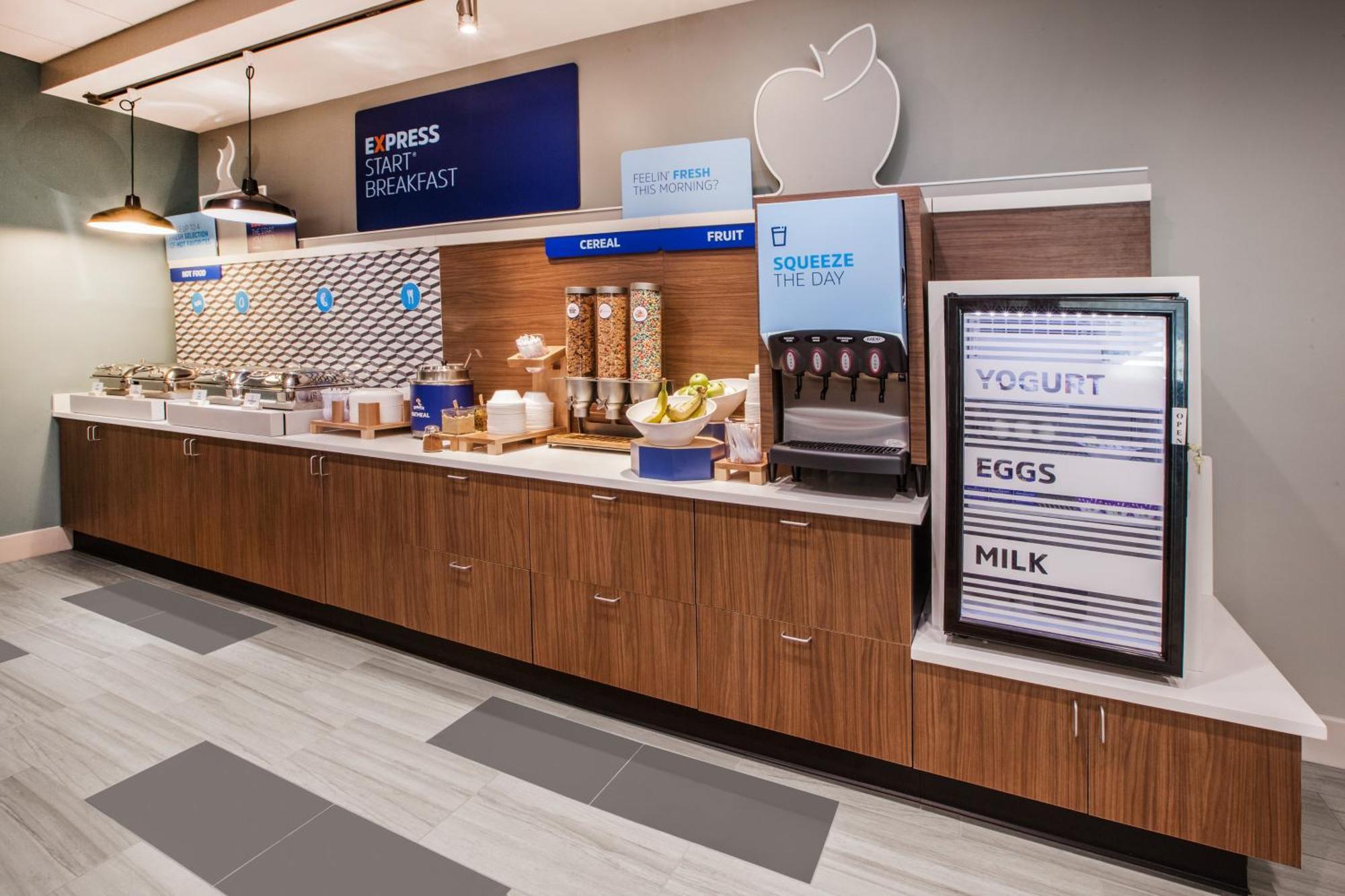 Holiday Inn Express & Suites Fresno Airport By Ihg فريسنو المظهر الخارجي الصورة